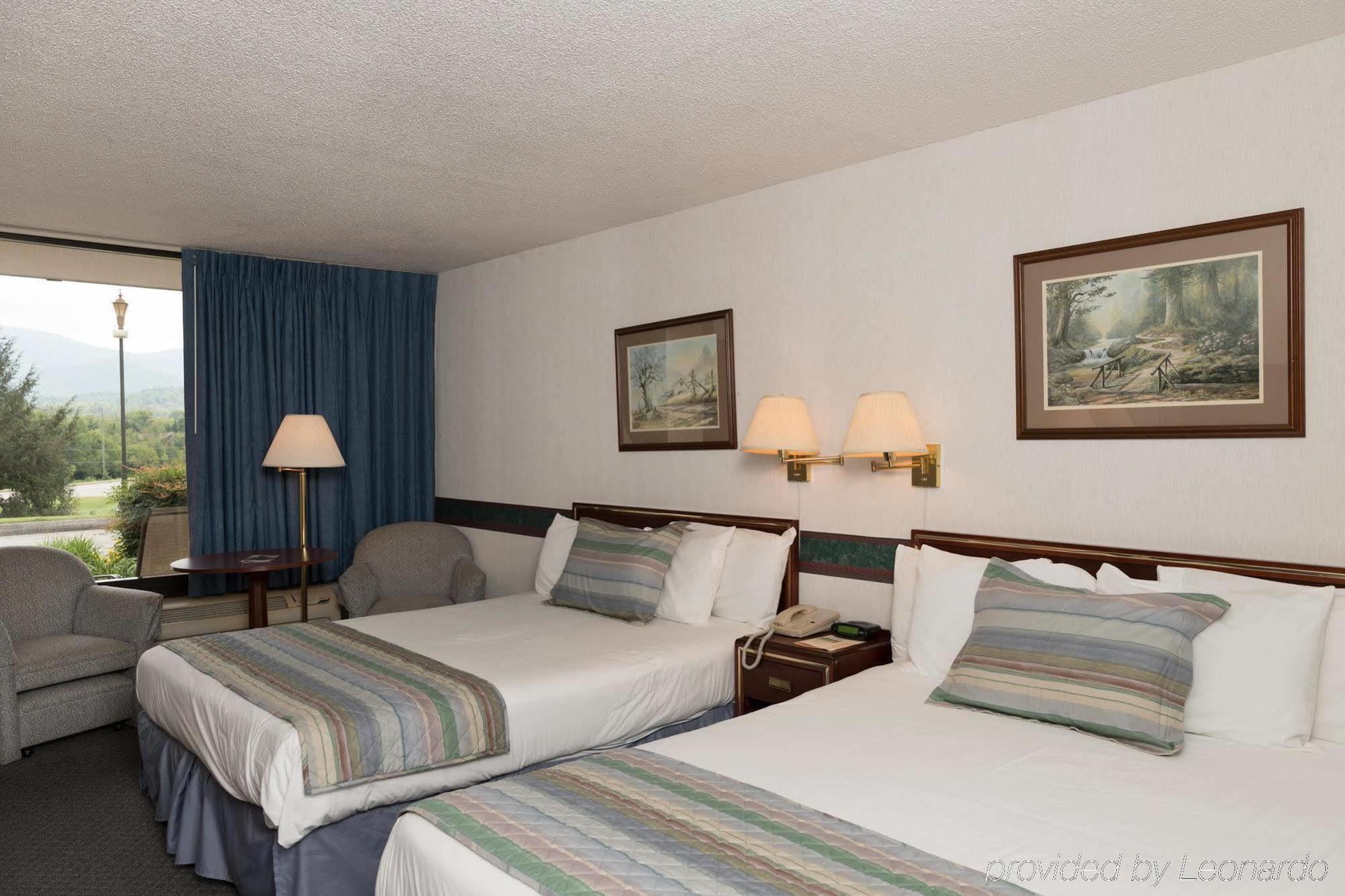 Highland Manor Inn 2*