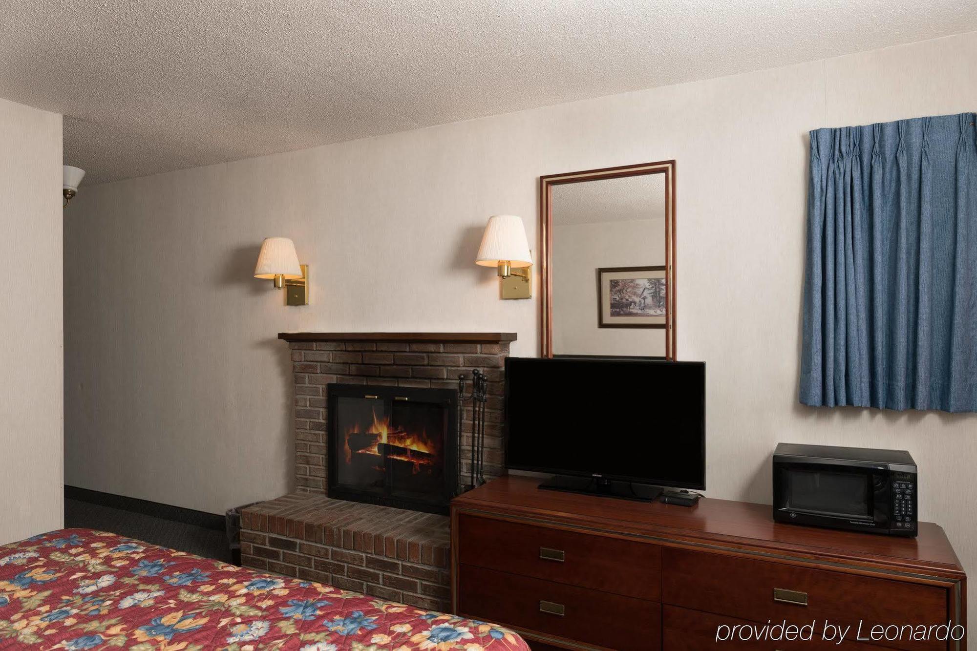 Inn Highland Manor Townsend