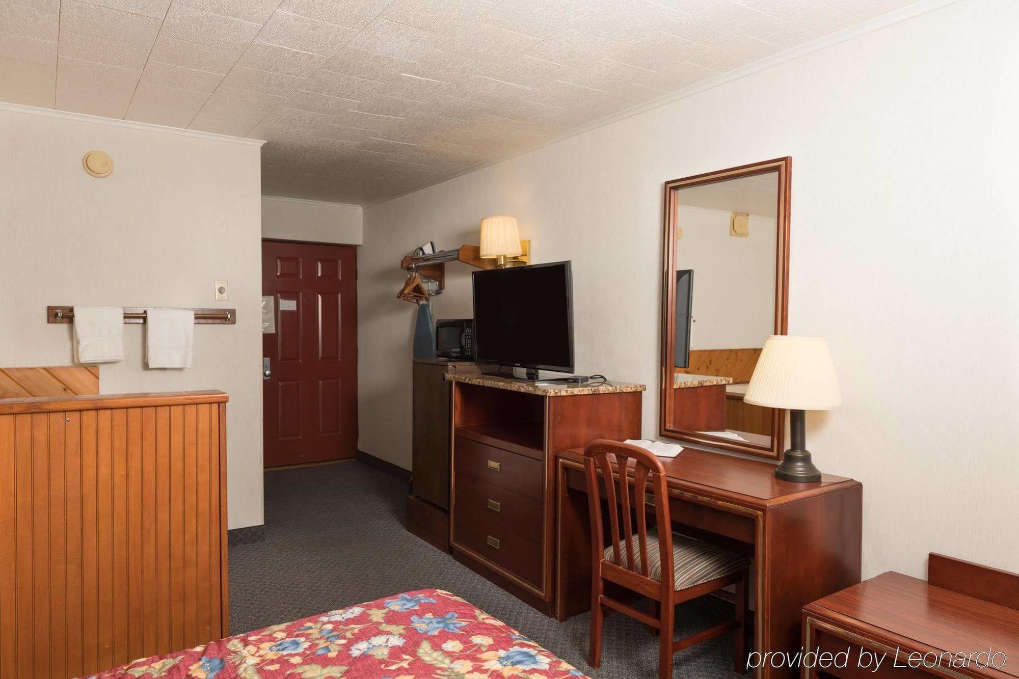 Inn Highland Manor Townsend